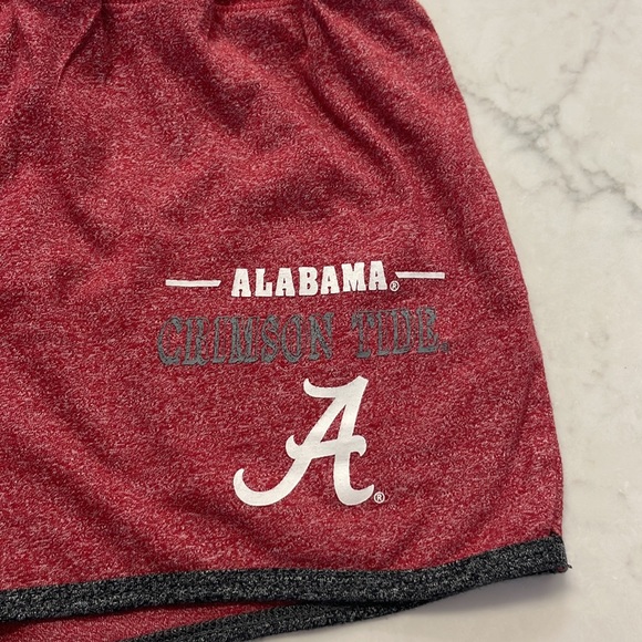 Sideline Apparel Women’s Alabama Crimson Tide Red Shorts Large - Picture 5 of 6